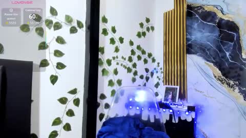 brittanyy20 online show from 02/12/26, 10:54