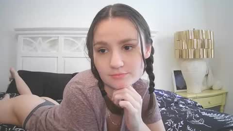 Britt    online show from 02/05/25, 08:14