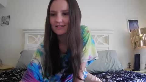 Britt    online show from 12/14/25, 06:45