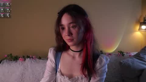 Snapshot of britthe chatting on 07/08/26, 03:16 Lina online show from 07/08/26, 03:16