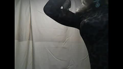 Snapshot of brittnaeytv chatting on 03/08/25, 11:07 BrittnaeyTV online show from 03/08/25, 11:07