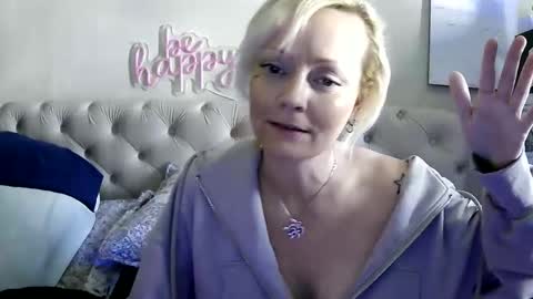 brittneychats81 online show from 03/17/26, 05:16