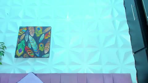 BRIYIT     online show from 02/19/25, 10:01