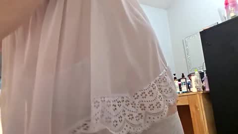 brkenprincess81 online show from 09/29/25, 02:44