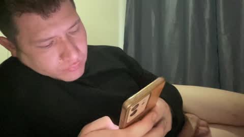 Snapshot of brom12 chatting on 01/02/25, 10:55 Val and Brom online show from 01/02/25, 10:55