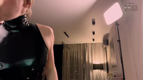 Anna online show from 01/18/25, 06:21