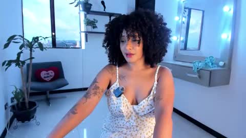 Snapshot of bronzetease chatting on 10/23/25, 07:45 JOIN MY CHANNEL ON TELEGRAM online show from 10/23/25, 07:45