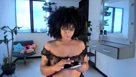 Snapshot of bronzetease chatting on 11/04/25, 04:17 JOIN MY CHANNEL ON TELEGRAM online show from 11/04/25, 04:17