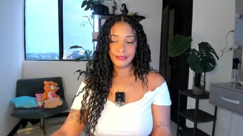 Snapshot of bronzetease chatting on 11/17/25, 08:14 JOIN MY CHANNEL ON TELEGRAM online show from 11/17/25, 08:14