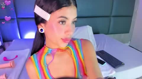 Snapshot of brooke_monroe chatting on 09/19/25, 04:40 Brooke online show from 09/19/25, 04:40