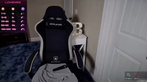 Snapshot of brookebee27 chatting on 03/07/25, 02:46 brookebee online show from 03/07/25, 02:46