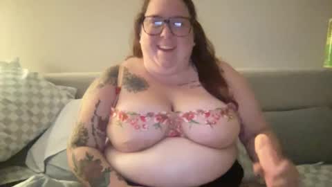 Snapshot of brookenicole3 chatting on 09/13/25, 11:15 Madam Brooke online show from 09/13/25, 11:15