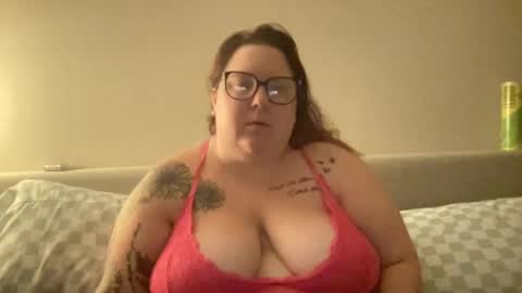 Snapshot of brookenicole3 chatting on 09/20/25, 06:36 Madam Brooke online show from 09/20/25, 06:36