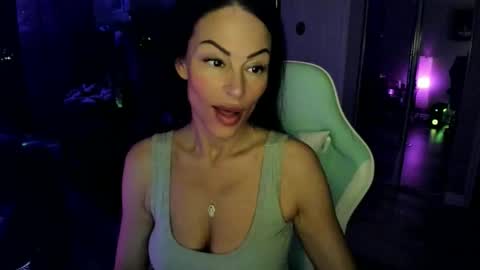Snapshot of brookesummerxo chatting on 05/16/26, 03:36 Brooke Summer xo online show from 05/16/26, 03:36