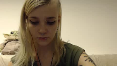 brookewylde_20 online show from 01/16/26, 04:11