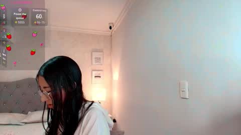 Brook Loves online show from 09/23/25, 02:03