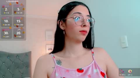 Brook Loves online show from 10/10/25, 02:32