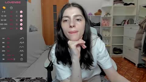 broosnica1 online show from 04/25/26, 01:41