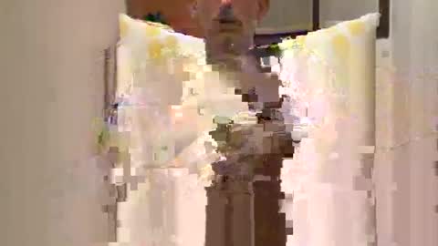 broski754970 online show from 11/01/25, 11:51