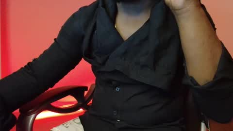 Snapshot of brown_king_00 chatting on 11/16/25, 03:17 brown_king_00 online show from 11/16/25, 03:17