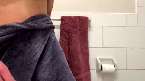 brownboyli online show from 04/12/26, 05:12