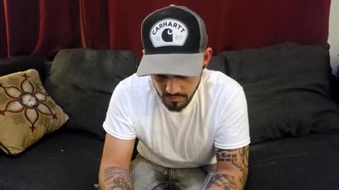 Snapshot of brownboyt chatting on 11/27/25, 07:32 brownboyt online show from 11/27/25, 07:32