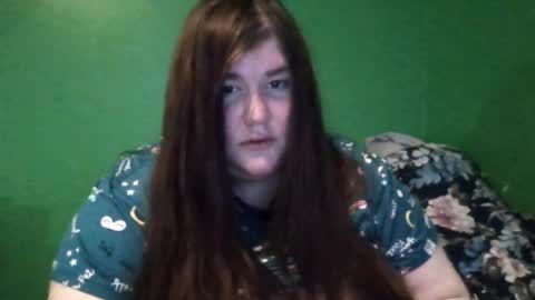 Snapshot of browneyedbeauty6969 chatting on 11/10/25, 01:59 Beauty online show from 11/10/25, 01:59