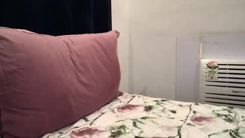 Snapshot of brownie_cake chatting on 02/21/25, 10:07 brownie_cake online show from 02/21/25, 10:07