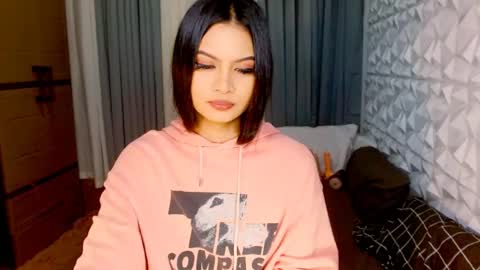 Snapshot of brownsausageroberta chatting on 02/20/25, 06:02 Roberta GODDESS OF PLEASURE AND SEXUALDESIRE online show from 02/20/25, 06:02