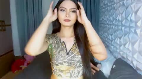 Snapshot of brownsausageroberta chatting on 03/01/25, 10:02 Roberta GODDESS OF PLEASURE AND SEXUALDESIRE online show from 03/01/25, 10:02