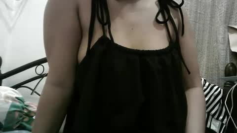 Snapshot of brownsugar69x chatting on 05/19/26, 04:24 brownsugar69x online show from 05/19/26, 04:24