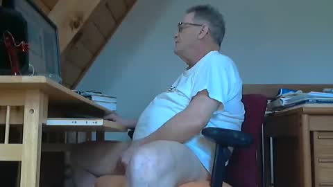 brubar online show from 04/17/26, 03:37