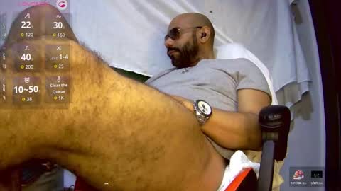 Bruce online show from 12/19/25, 06:09