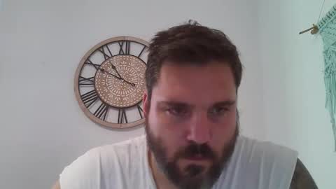 Snapshot of bruce_wayne34 chatting on 10/21/25, 08:48 Bruce Wayne online show from 10/21/25, 08:48