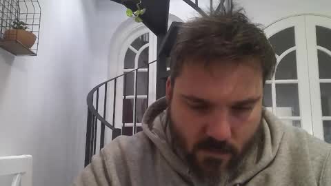 Snapshot of bruce_wayne34 chatting on 12/17/25, 09:59 Bruce Wayne online show from 12/17/25, 09:59