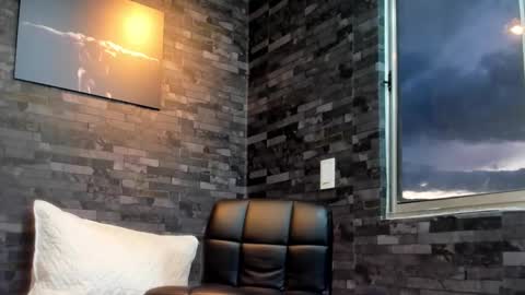 Snapshot of brucedallas chatting on 11/30/25, 10:58 brucedallas online show from 11/30/25, 10:58