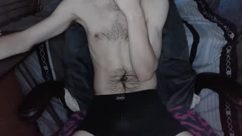 Snapshot of bruceeway chatting on 09/30/25, 06:35 Bruce online show from 09/30/25, 06:35