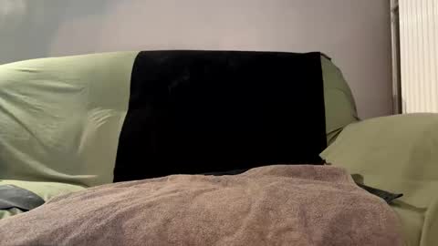 Instagram  bruce88x online show from 09/21/25, 03:46