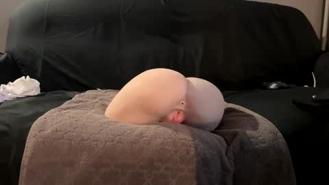 Instagram  bruce88x online show from 02/20/26, 04:40