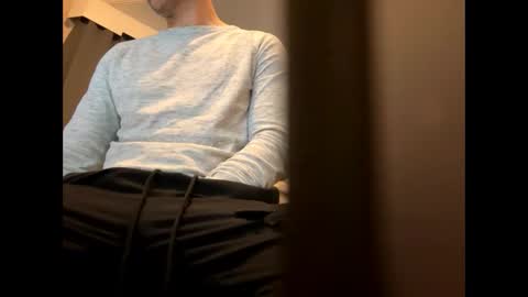 Snapshot of brucelogan80 chatting on 10/01/25, 12:05 brucelogan80 online show from 10/01/25, 12:05