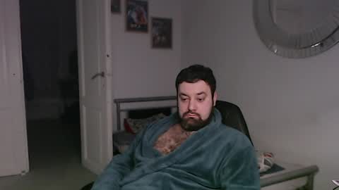 Snapshot of brucemf chatting on 12/12/24, 03:59 Bruce online show from 12/12/24, 03:59