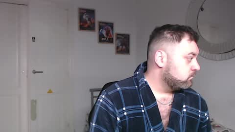 Snapshot of brucemf chatting on 02/03/25, 07:29 Bruce online show from 02/03/25, 07:29