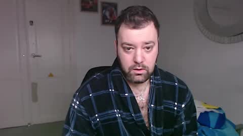 Snapshot of brucemf chatting on 02/23/25, 10:17 Bruce online show from 02/23/25, 10:17