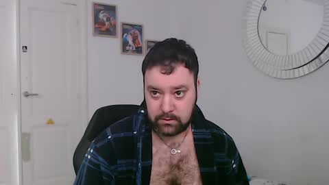 Snapshot of brucemf chatting on 03/09/25, 10:19 Bruce online show from 03/09/25, 10:19