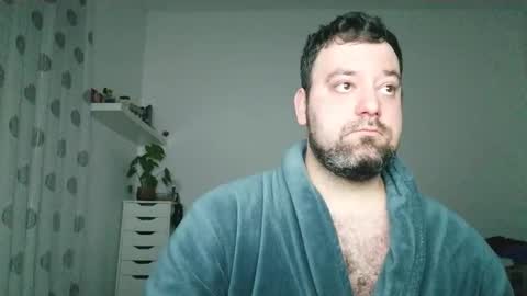 Snapshot of brucemf chatting on 09/13/25, 07:46 Bruce online show from 09/13/25, 07:46