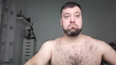 Snapshot of brucemf chatting on 10/20/25, 05:46 Bruce online show from 10/20/25, 05:46