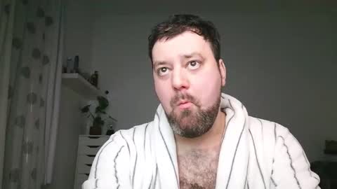 Bruce online show from 11/28/25, 05:15