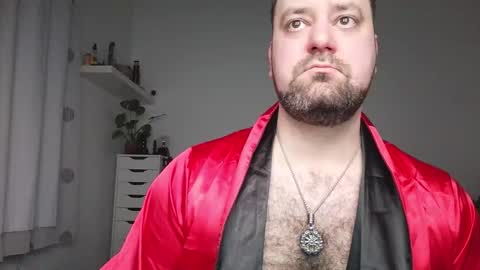 Bruce online show from 12/16/25, 04:56