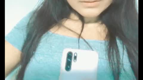 Snapshot of brunela chatting on 10/26/25, 04:35 brunela online show from 10/26/25, 04:35