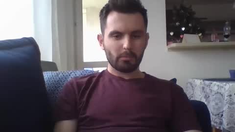 Snapshot of brunettewithbeard28 chatting on 02/01/25, 12:47 brunettewithbeard28 online show from 02/01/25, 12:47